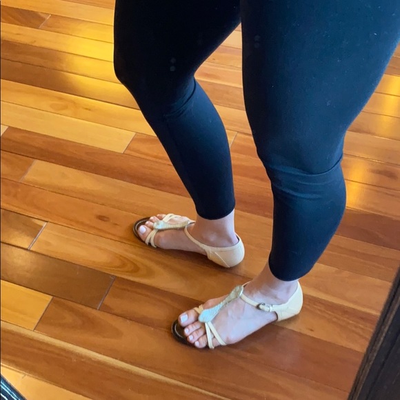 Kelsi Dagger Demure Sandals - Picture 6 of 8